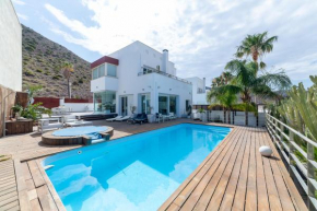 Villa Lux